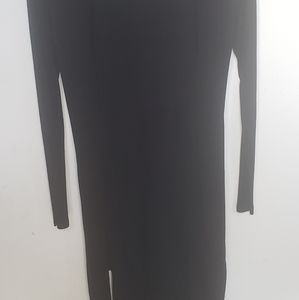 Le chateau long black sweater
